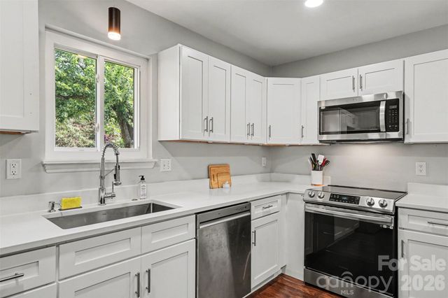 6008 Trysting Road, Charlotte, NC 28227