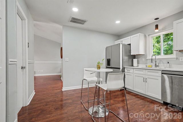 6008 Trysting Road, Charlotte, NC 28227