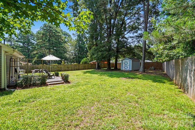 6008 Trysting Road, Charlotte, NC 28227