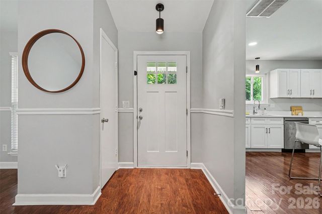 6008 Trysting Road, Charlotte, NC 28227