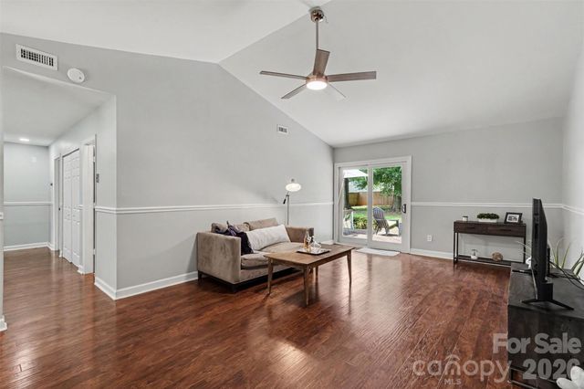 6008 Trysting Road, Charlotte, NC 28227
