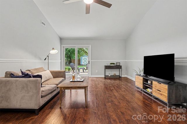 6008 Trysting Road, Charlotte, NC 28227