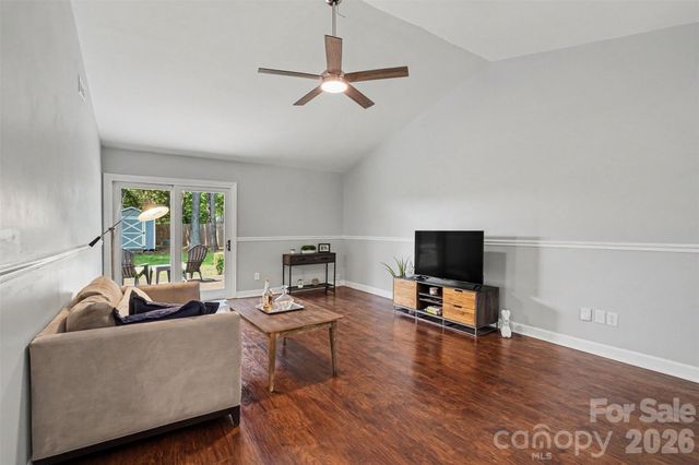 6008 Trysting Road, Charlotte, NC 28227