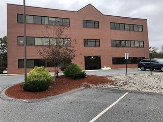 1 Maple St 1A, Milford, MA 01757