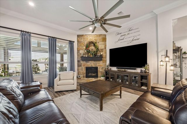 628 Appia Drive, Kemah, TX 77565