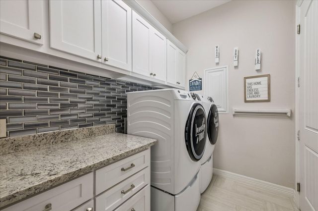 628 Appia Drive, Kemah, TX 77565