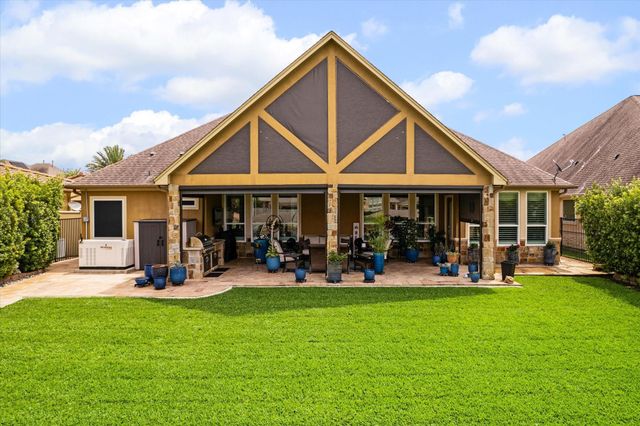 628 Appia Drive, Kemah, TX 77565