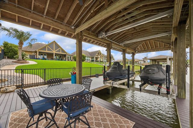 628 Appia Drive, Kemah, TX 77565