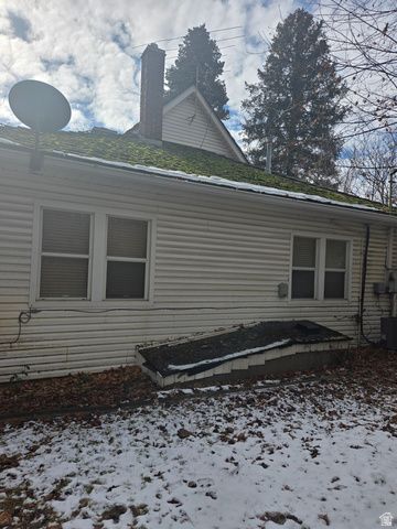 3252 N 600 W, Pleasant View, UT 84414