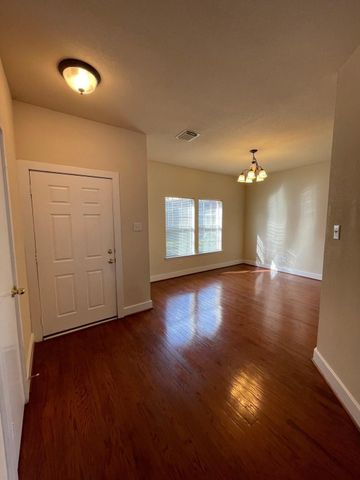 11928 Prior Park, Houston, TX 77047