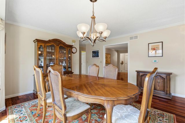 4120 Lyon Drive, Upper Arlington, OH 43220