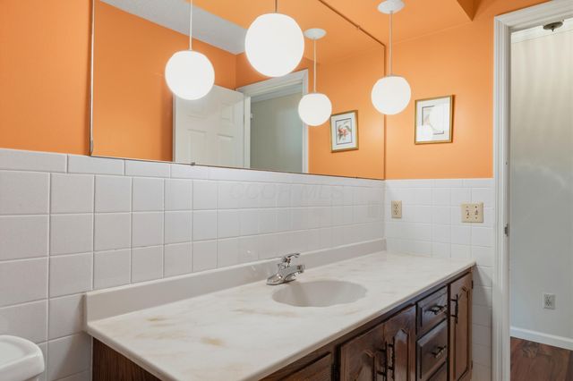4120 Lyon Drive, Upper Arlington, OH 43220