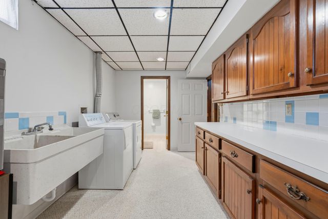 4120 Lyon Drive, Upper Arlington, OH 43220
