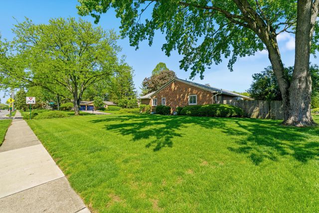 4120 Lyon Drive, Upper Arlington, OH 43220
