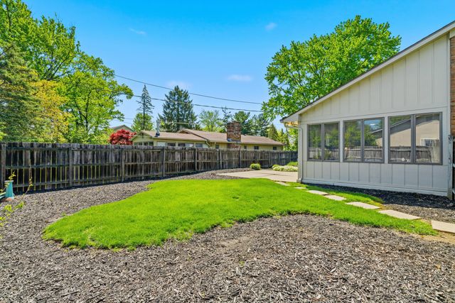 4120 Lyon Drive, Upper Arlington, OH 43220