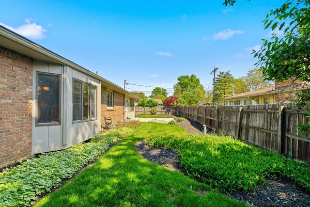 4120 Lyon Drive, Upper Arlington, OH 43220