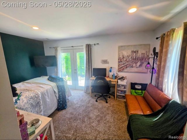 135 N Haven Street, Novi, MI 48377