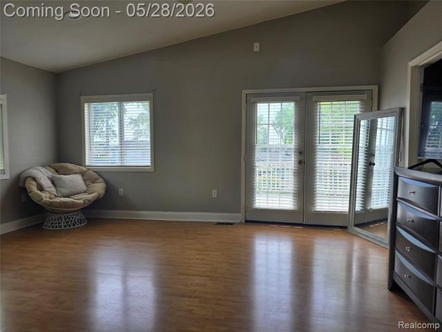 135 N Haven Street, Novi, MI 48377