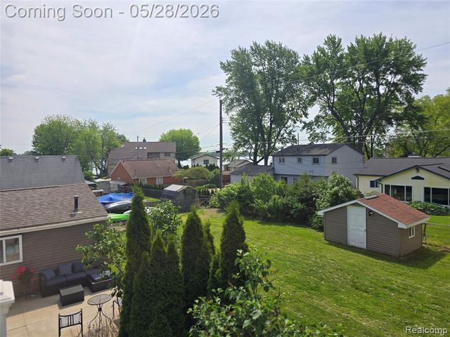 135 N Haven Street, Novi, MI 48377