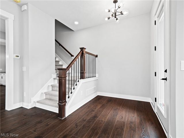 6774 Middlebrook Boulevard, Middleburg Heights, OH 44130