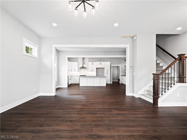 6774 Middlebrook Boulevard, Middleburg Heights, OH 44130