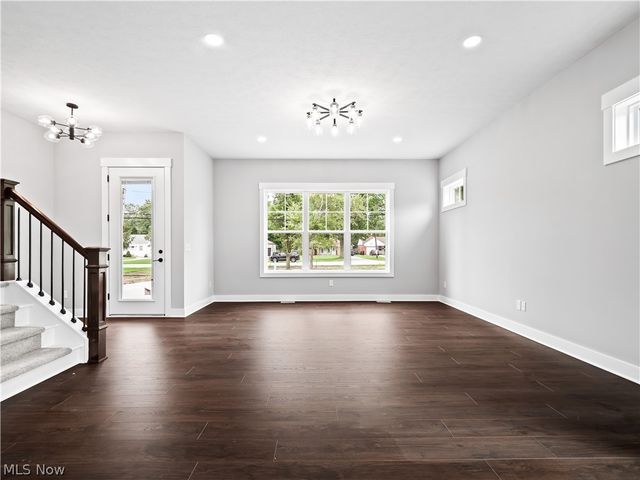 6774 Middlebrook Boulevard, Middleburg Heights, OH 44130