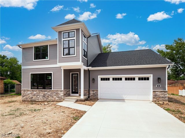 6774 Middlebrook Boulevard, Middleburg Heights, OH 44130