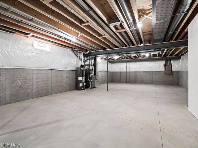 6774 Middlebrook Boulevard, Middleburg Heights, OH 44130