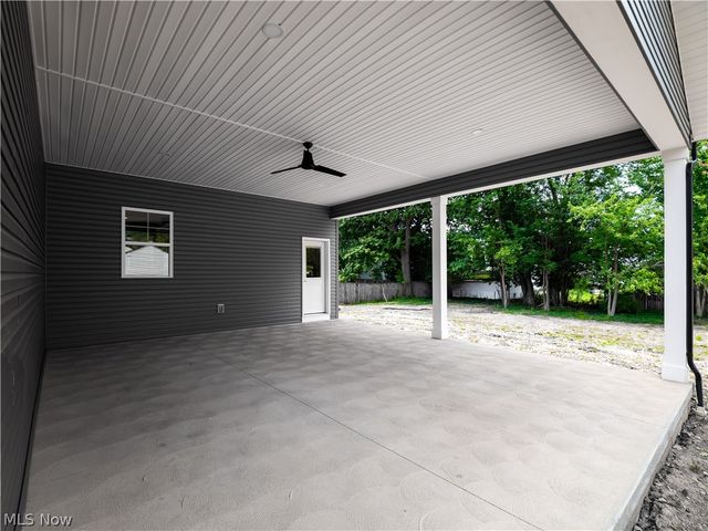 6774 Middlebrook Boulevard, Middleburg Heights, OH 44130