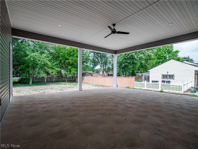 6774 Middlebrook Boulevard, Middleburg Heights, OH 44130