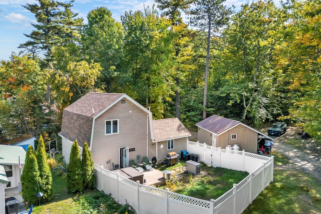 19 Keenan Way, Sebago, ME 04029 — photo 2