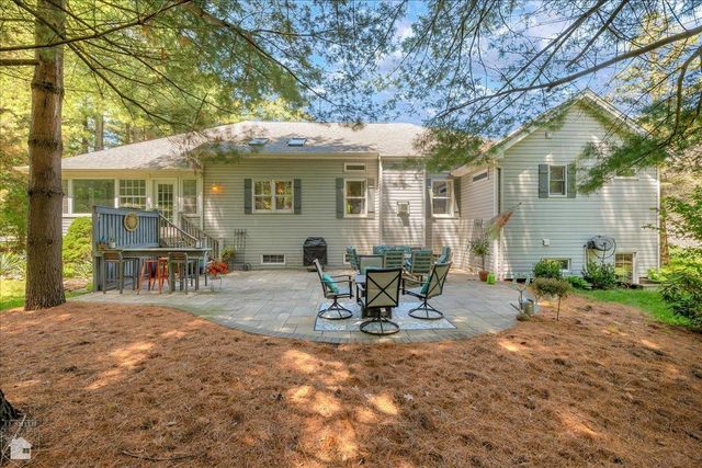 3079 Sandy Oaks Lane, Fort Gratiot Twp, MI 48059