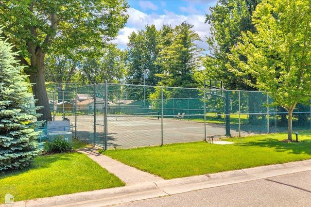 3079 Sandy Oaks Lane, Fort Gratiot Twp, MI 48059