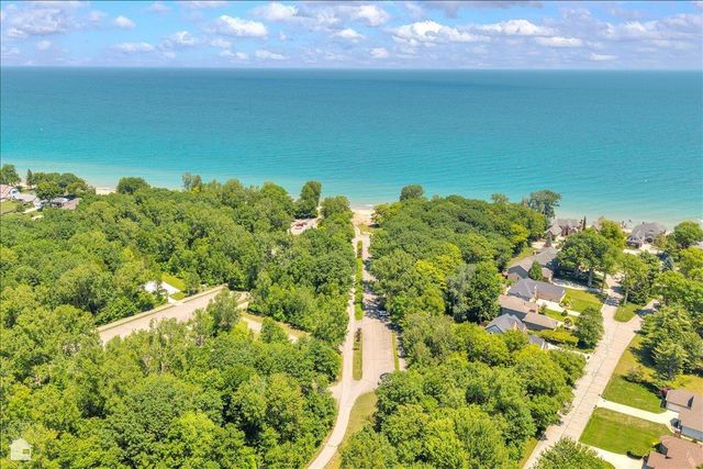 3079 Sandy Oaks Lane, Fort Gratiot Twp, MI 48059