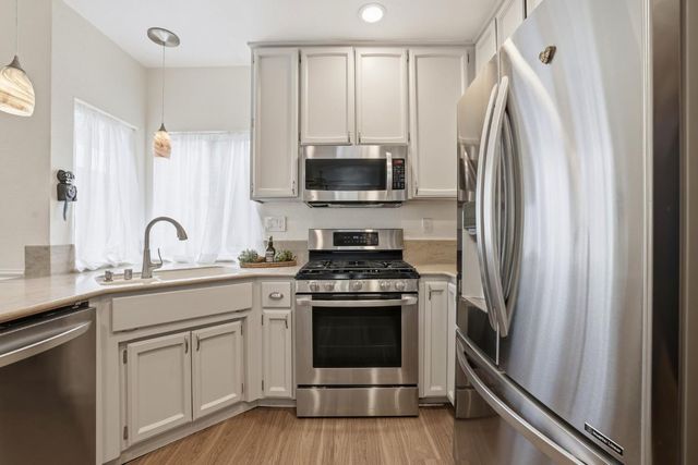 1646 Hedland Pl, El Dorado Hills, CA 95762