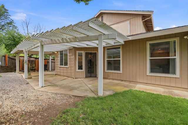 1646 Hedland Pl, El Dorado Hills, CA 95762