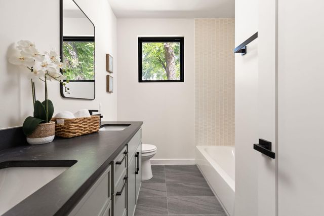 2717 Lyons RD 1, Austin, TX 78702