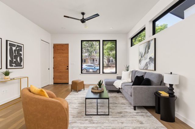 2717 Lyons RD 1, Austin, TX 78702