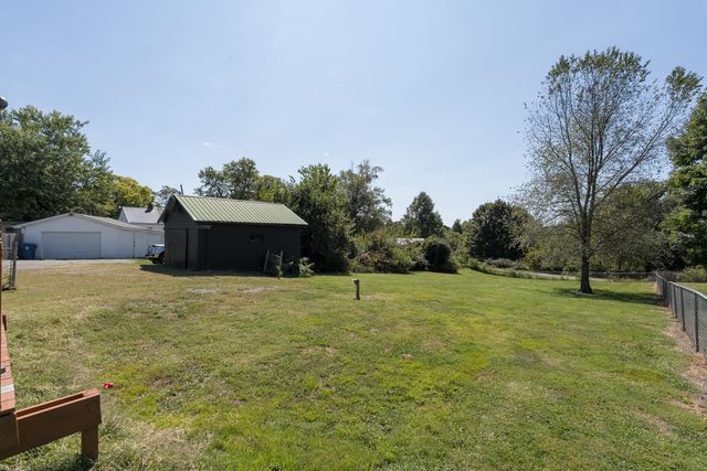 40 Charlotte Heights, Williamstown, KY 41097