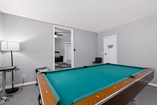 40 Charlotte Heights, Williamstown, KY 41097