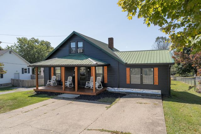 40 Charlotte Heights, Williamstown, KY 41097