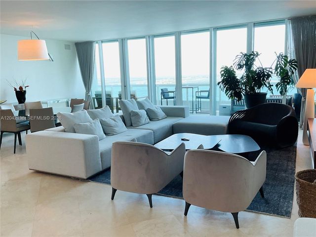 1643 Brickell Ave 2603, Miami, FL 33129