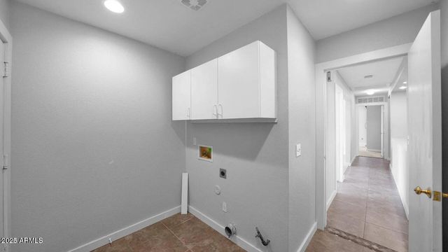 3216 W MARK Lane, Phoenix, AZ 85083