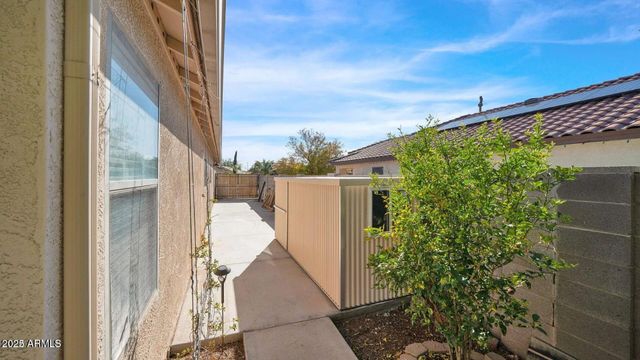 3216 W MARK Lane, Phoenix, AZ 85083
