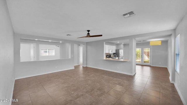 3216 W MARK Lane, Phoenix, AZ 85083