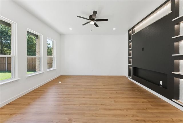 110 Dogwood Drive, Trinidad, TX 75163