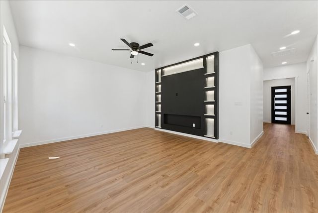 110 Dogwood Drive, Trinidad, TX 75163