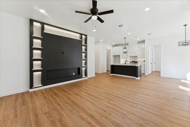 110 Dogwood Drive, Trinidad, TX 75163