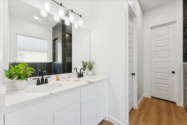 110 Dogwood Drive, Trinidad, TX 75163