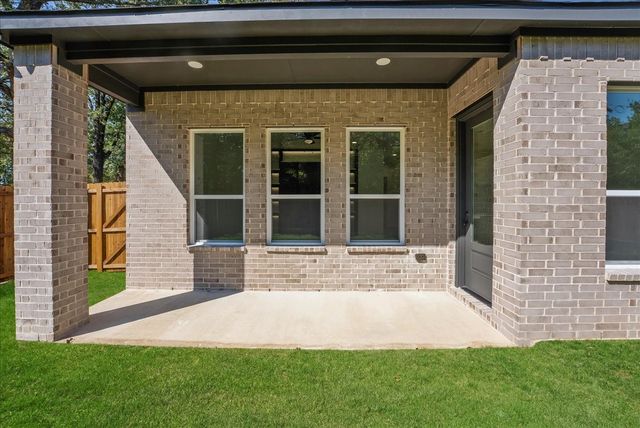 110 Dogwood Drive, Trinidad, TX 75163